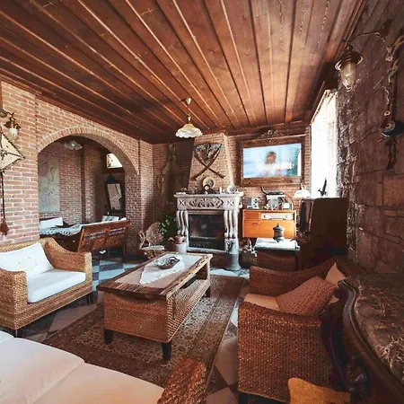 Cunda Tas Hotel *