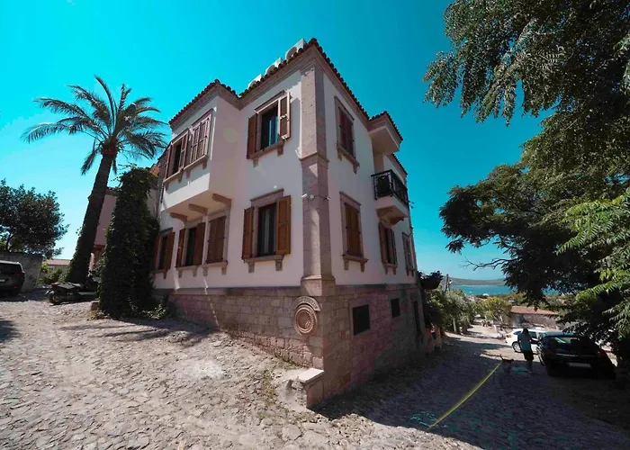 Cunda Tas Hotel Ayvalı